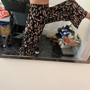 NWT H&M leopard lounge palazzo wide leg viscose pull-on pocket high waist pants